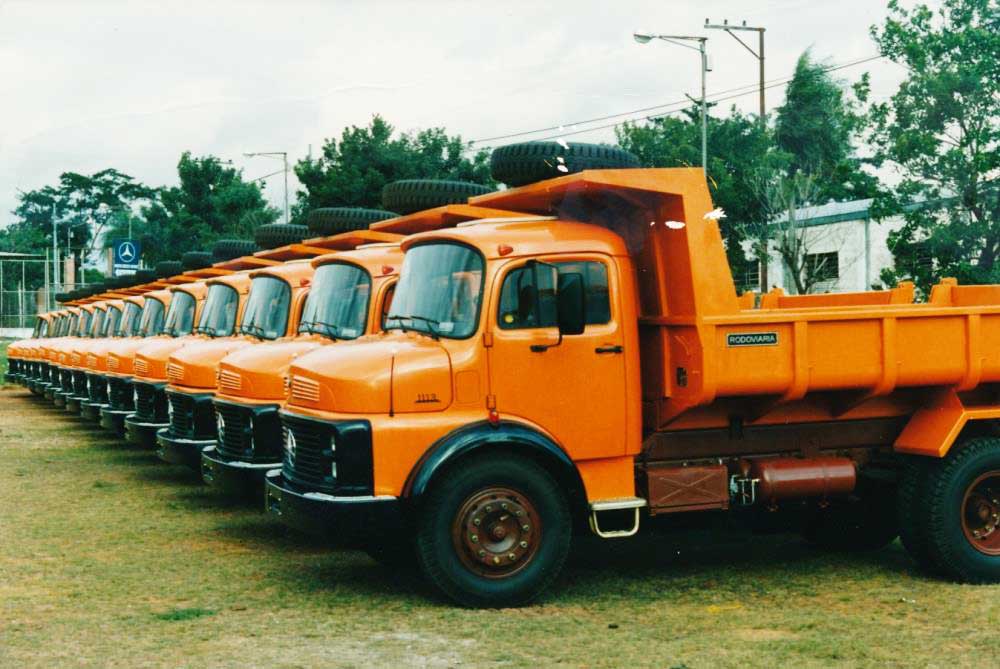 1965 Los Camiones De Mercedes Benz En Paraguay